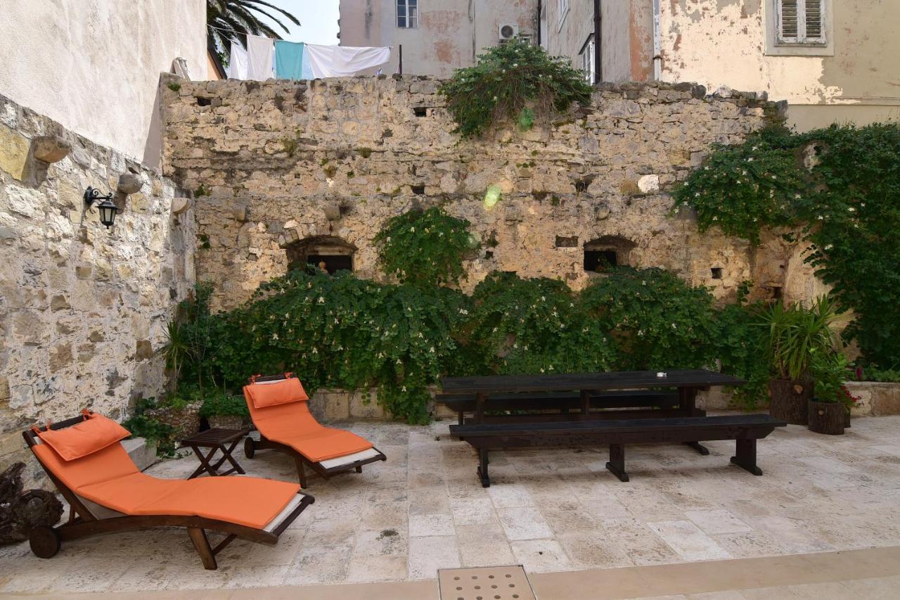 Old Town Studio Apartments Makarska Eksteriør billede