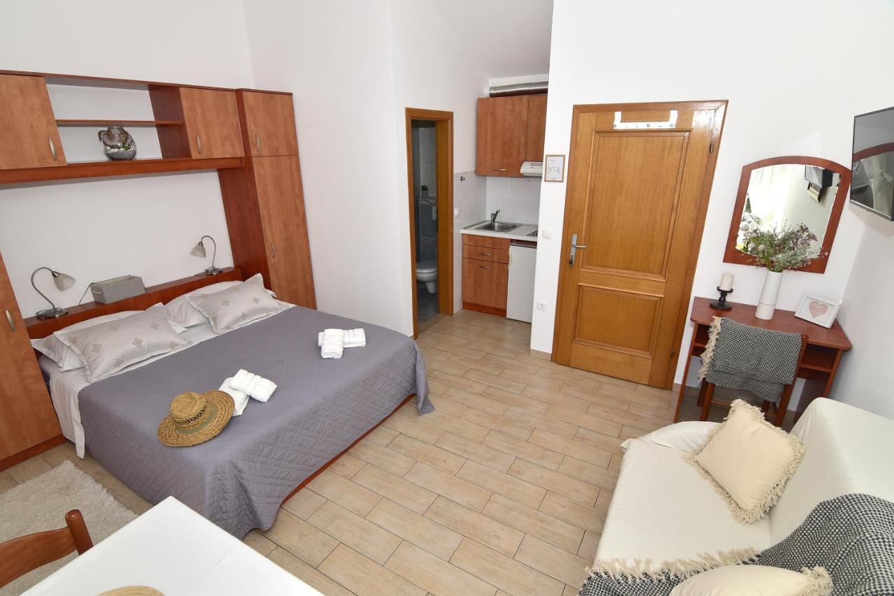 Old Town Studio Apartments Makarska Eksteriør billede
