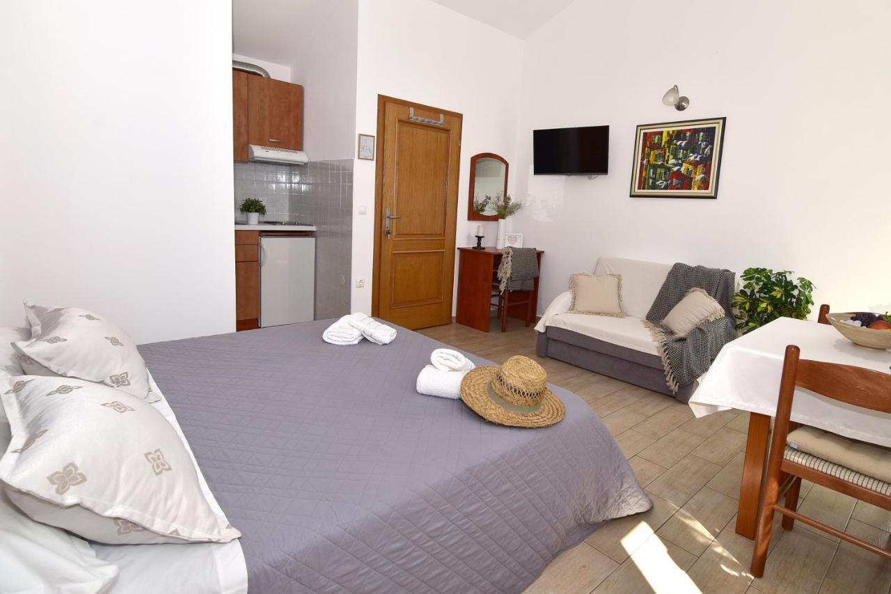 Old Town Studio Apartments Makarska Eksteriør billede